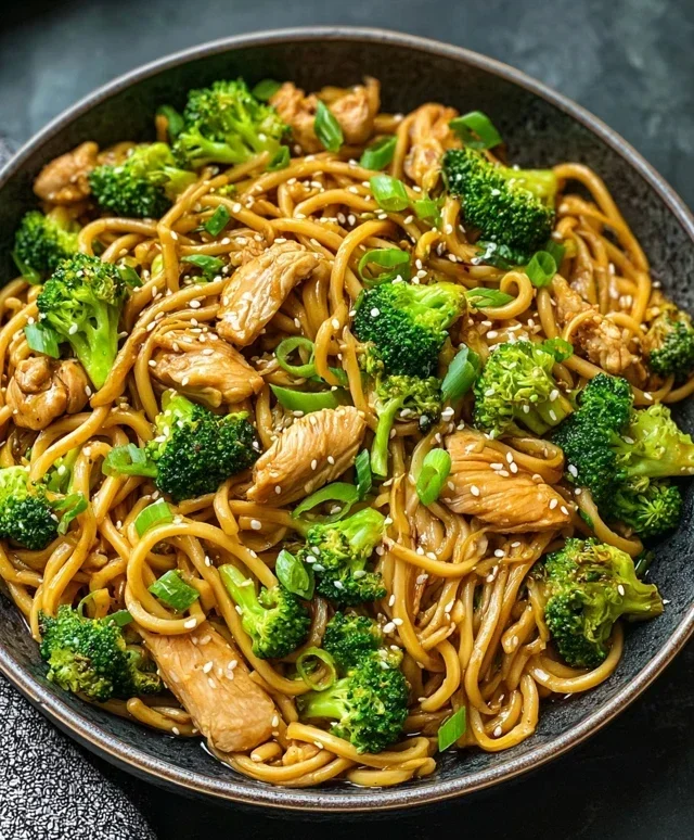 Light and Healthy Broccoli Pasta