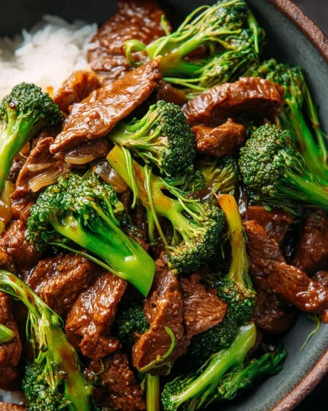 Chinese Beef and Broccoli (牛肉炒西兰花)