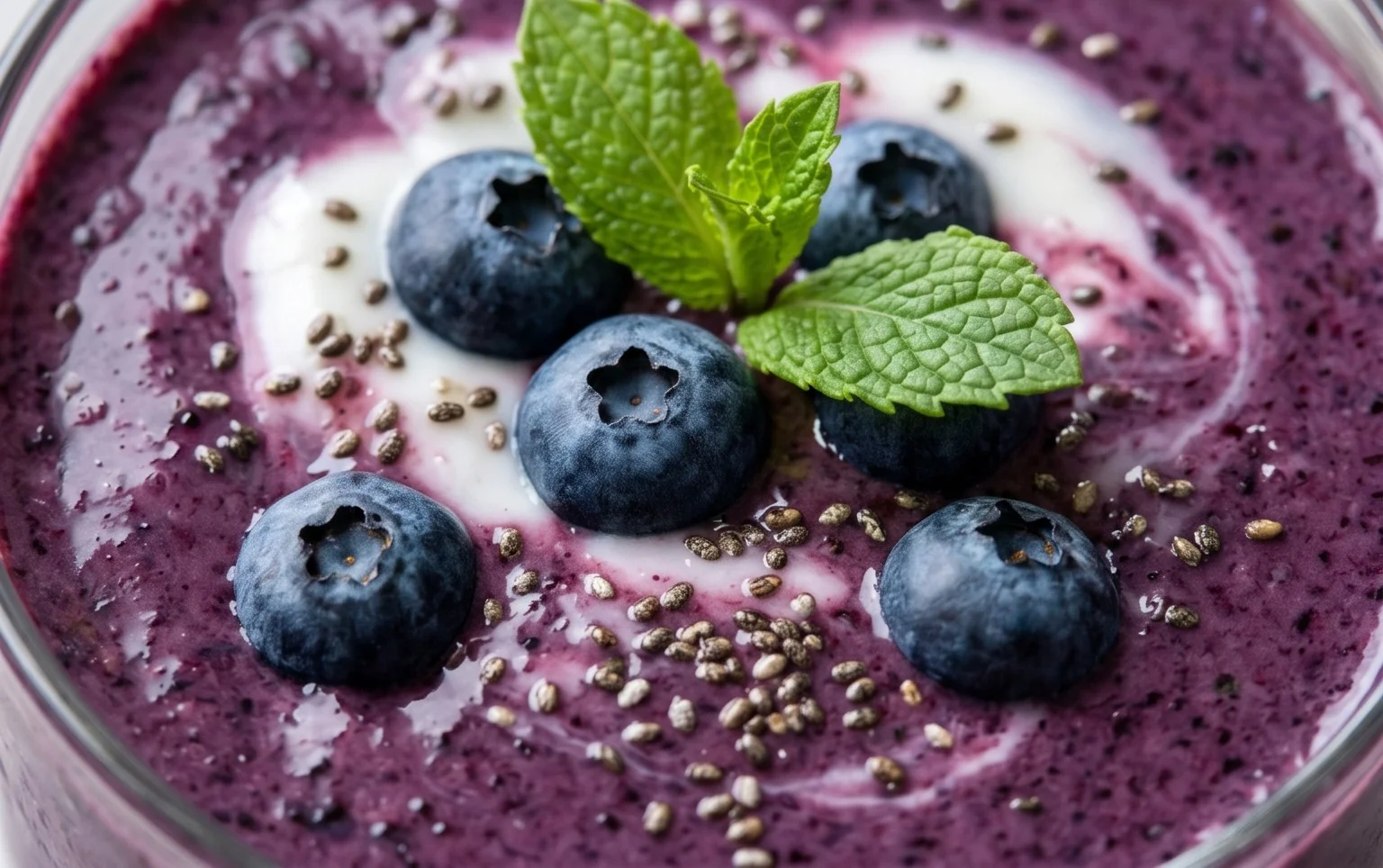 Blueberry Avocado Smoothie With Lemon & Yogurt
